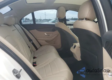 2017 Mercedes-Benz C 300 from USA, damaged, VIN 55SWF4JB2HU205198